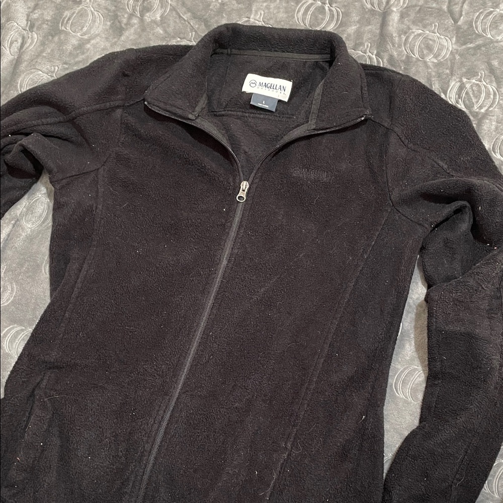 Magellan Outdoors Black Fleece Jacket